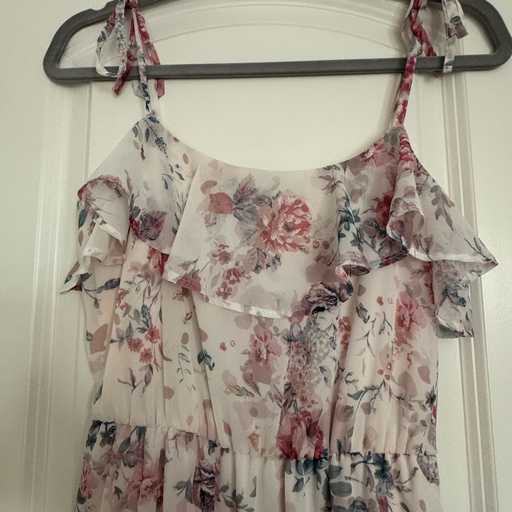 Floral Ruffle Maxi Dress - Picture 2 of 4